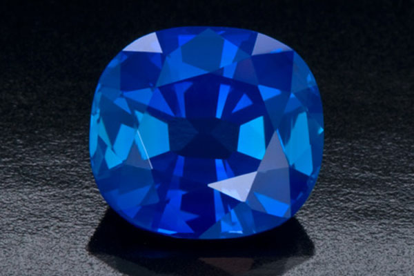 How to Buy a Sapphire