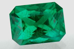 How to Buy an Emerald